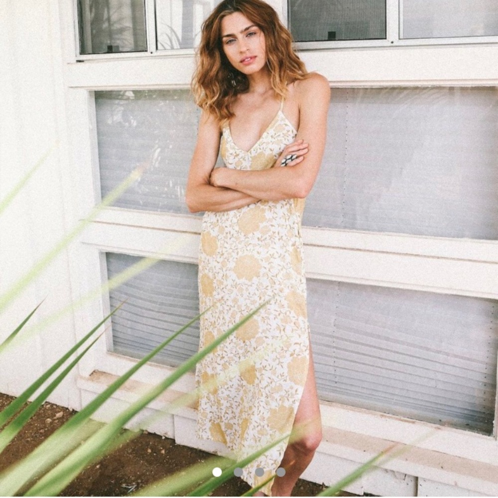 Novella Royale Viola Dress